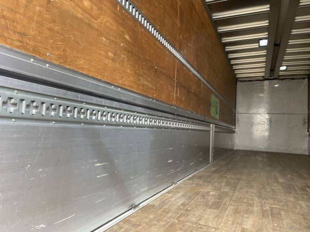 日野プロフィアアルミウイング大型（10t）[写真10]