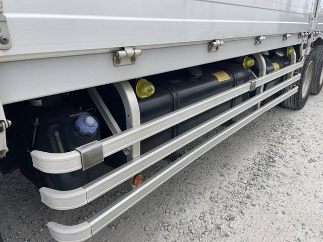 日野プロフィアアルミウイング大型（10t）[写真18]