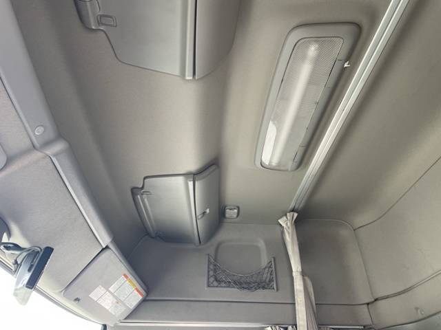 日野プロフィアアルミウイング大型（10t）[写真30]