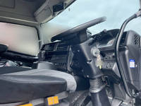 日野プロフィアアルミウイング大型（10t）[写真32]