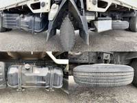 いすゞエルフ平ボディ小型（2t・3t）[写真17]