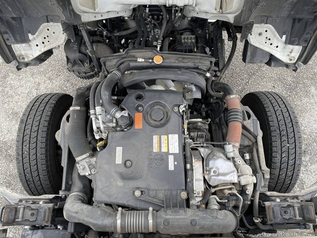 いすゞエルフ平ボディ小型（2t・3t）[写真21]