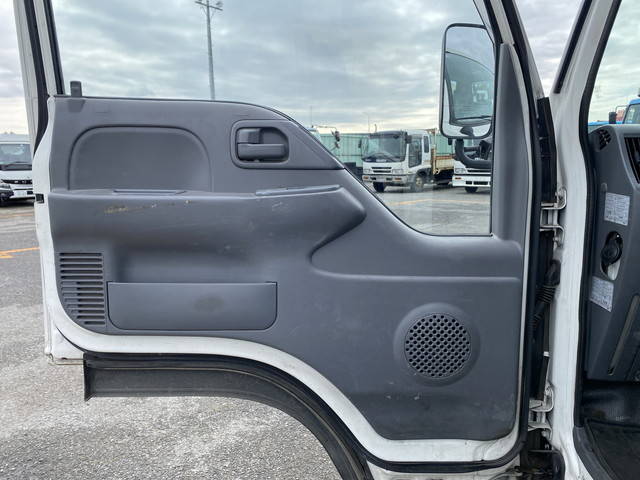 いすゞエルフ平ボディ小型（2t・3t）[写真23]