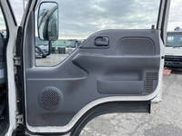 いすゞエルフ平ボディ小型（2t・3t）[写真24]