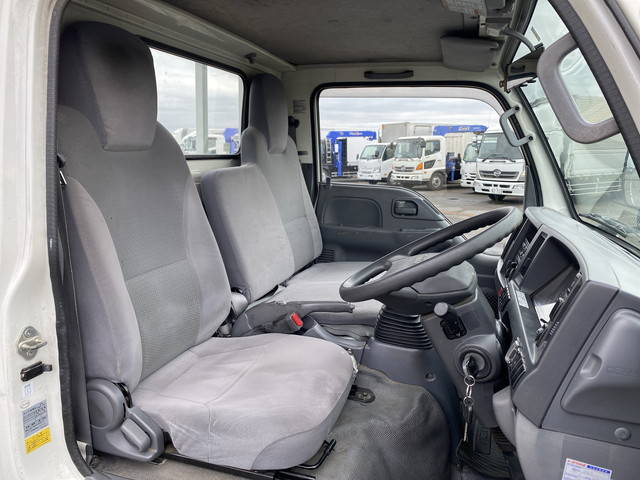 いすゞエルフ平ボディ小型（2t・3t）[写真26]