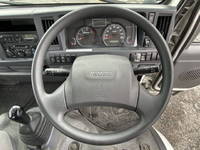 いすゞエルフ平ボディ小型（2t・3t）[写真30]