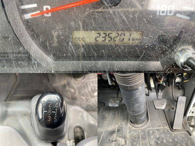 いすゞエルフ平ボディ小型（2t・3t）[写真31]