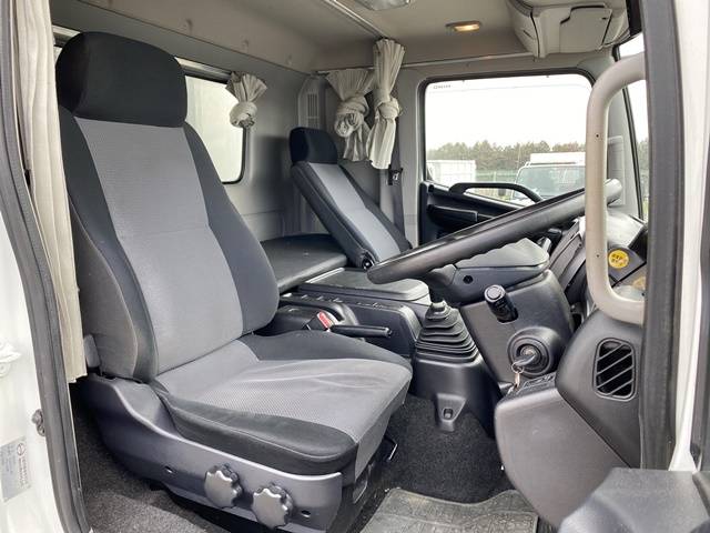 日野レンジャーアルミウイング増トン（6t・8t）[写真33]