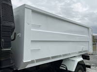 三菱ふそうファイター深ダンプ（土砂禁ダンプ）中型（4t）[写真12]