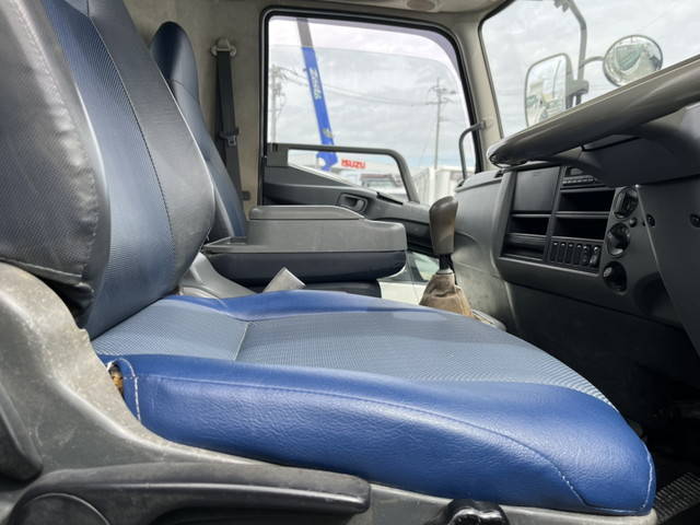 三菱ふそうファイター深ダンプ（土砂禁ダンプ）中型（4t）[写真18]