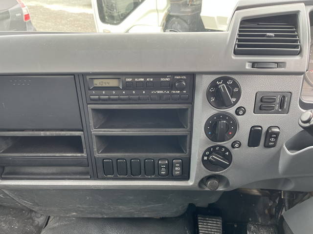 三菱ふそうファイター深ダンプ（土砂禁ダンプ）中型（4t）[写真21]