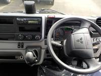 三菱ふそうキャンターアルミウイング小型（2t・3t）[写真31]