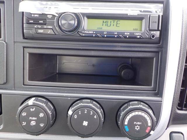 三菱ふそうキャンターアルミウイング小型（2t・3t）[写真31]