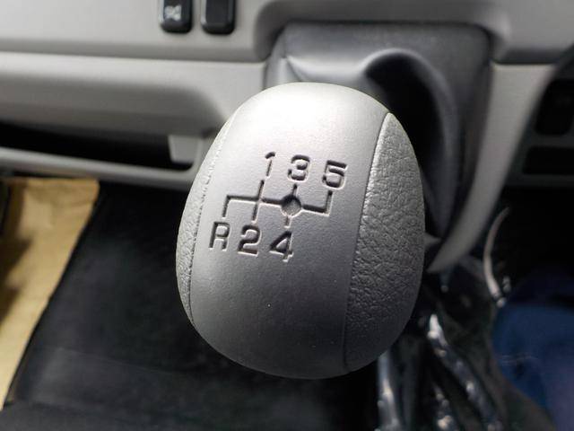 三菱ふそうキャンターアルミウイング小型（2t・3t）[写真37]