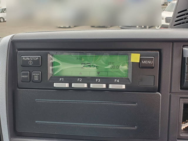 三菱ふそうキャンター冷凍車（冷蔵車）小型（2t・3t）[写真26]