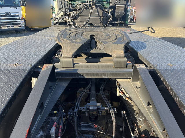 いすゞギガトレーラーヘッド（トラクターヘッド）大型（10t）[写真08]