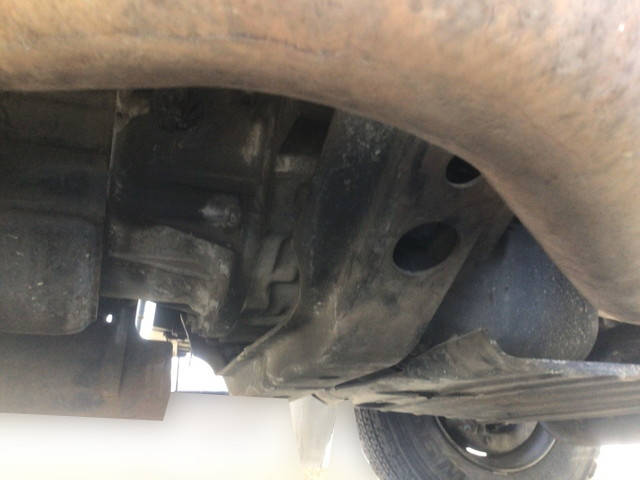 UDトラックスコンドルコンテナ専用車中型（4t）[写真15]