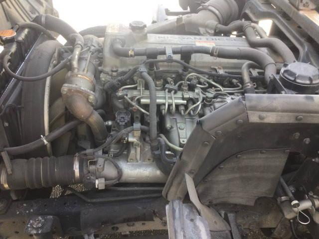 UDトラックスコンドルコンテナ専用車中型（4t）[写真18]