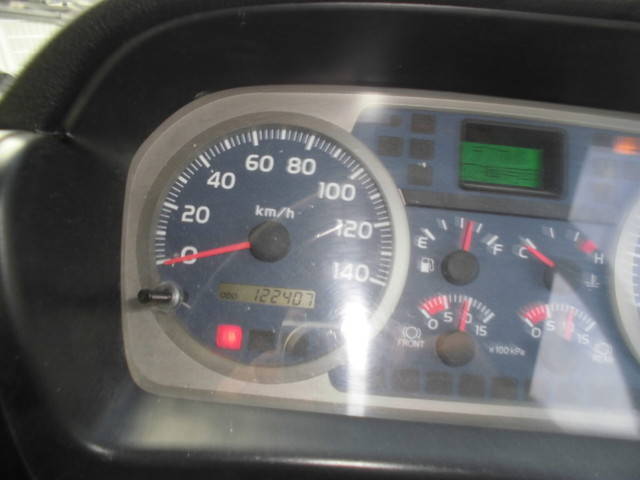 日野レンジャーミキサー車（コンクリートミキサー）増トン（6t・8t）[写真10]