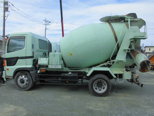 日野レンジャーミキサー車（コンクリートミキサー）増トン（6t・8t）[写真04]