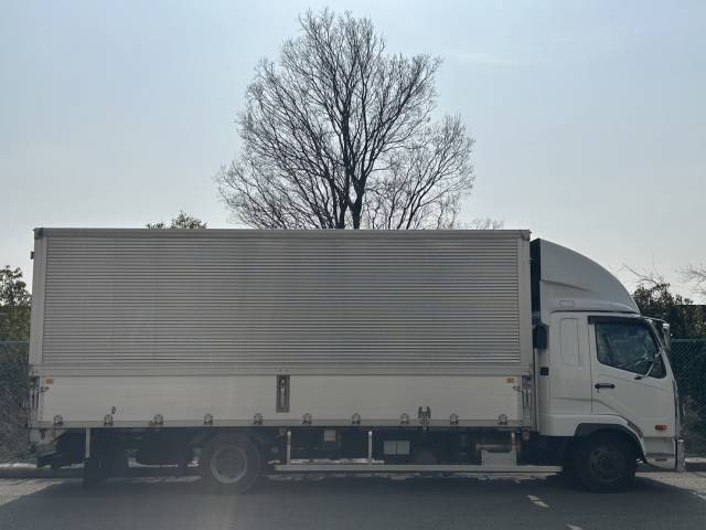 三菱ふそうファイターアルミウイング中型（4t）[写真05]