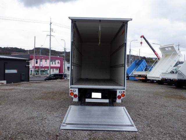 日野デュトロアルミバン小型（2t・3t）[写真12]