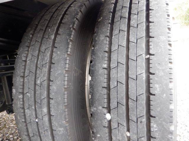 日野デュトロアルミバン小型（2t・3t）[写真15]