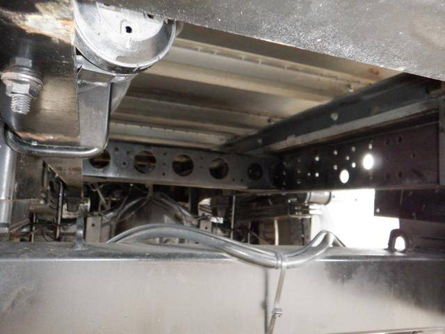 日野デュトロアルミバン小型（2t・3t）[写真25]