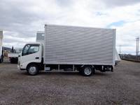 日野デュトロアルミバン小型（2t・3t）[写真03]