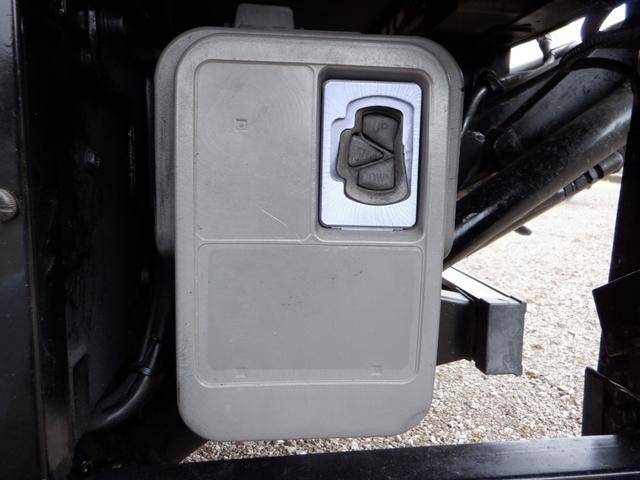 日野デュトロアルミバン小型（2t・3t）[写真06]