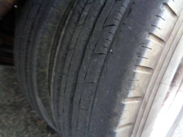 三菱ふそうキャンターダンプ小型（2t・3t）[写真14]