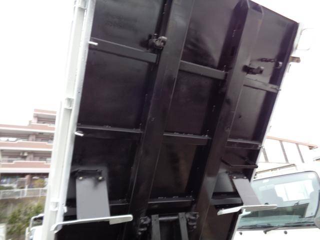 三菱ふそうキャンターダンプ小型（2t・3t）[写真21]