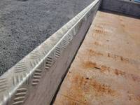 三菱ふそうキャンター平ボディ小型（2t・3t）[写真39]