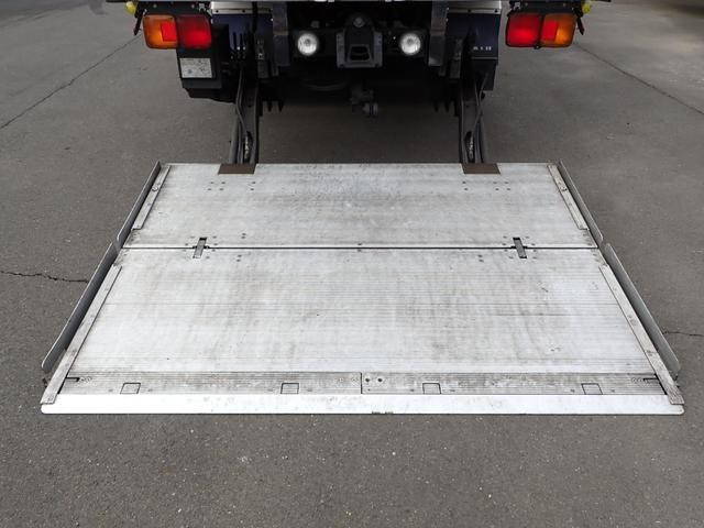 日野レンジャー冷凍車（冷蔵車）中型（4t）[写真18]