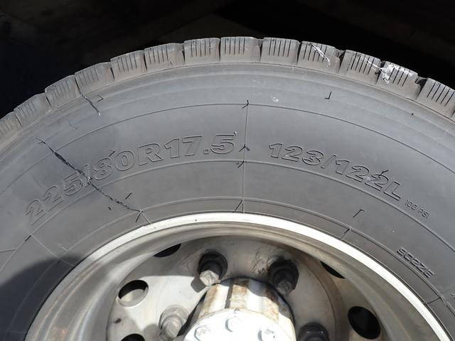 日野レンジャー冷凍車（冷蔵車）中型（4t）[写真31]