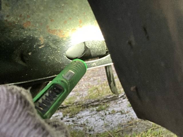 三菱ふそうキャンター平ボディ小型（2t・3t）[写真21]