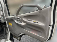 日野デュトロクレーン4段小型（2t・3t）[写真30]