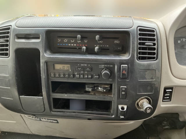 日野デュトロクレーン4段小型（2t・3t）[写真35]