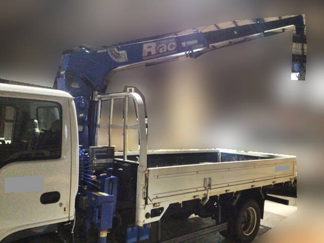 いすゞエルフクレーン3段小型（2t・3t）[写真12]