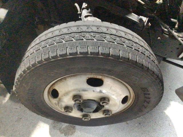 いすゞエルフクレーン3段小型（2t・3t）[写真18]