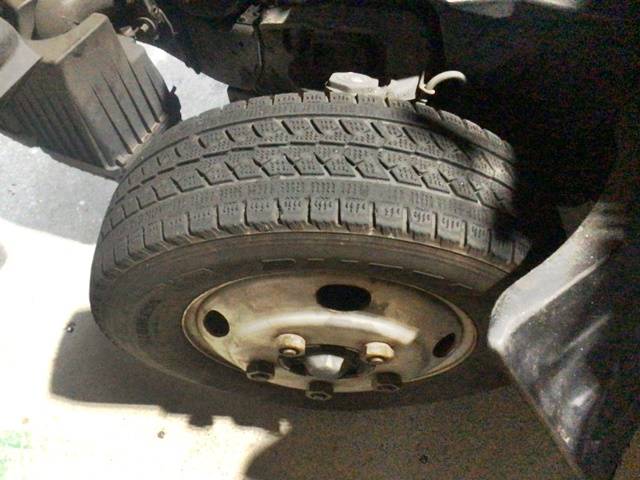 いすゞエルフクレーン3段小型（2t・3t）[写真19]