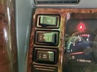 三菱ふそうキャンター平ボディ小型（2t・3t）[写真24]