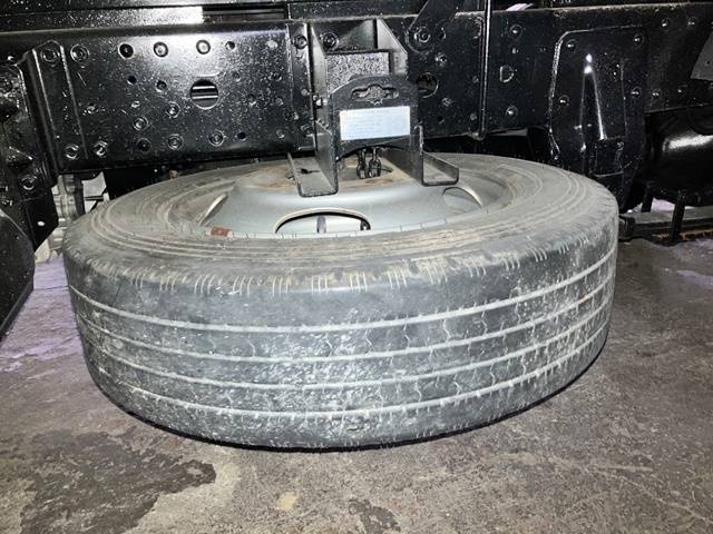 三菱ふそうキャンター平ボディ小型（2t・3t）[写真09]