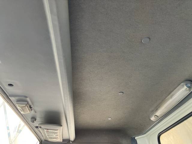 いすゞエルフアルミバン小型（2t・3t）[写真33]