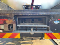 三菱ふそうキャンターセルフクレーン4段小型（2t・3t）[写真10]