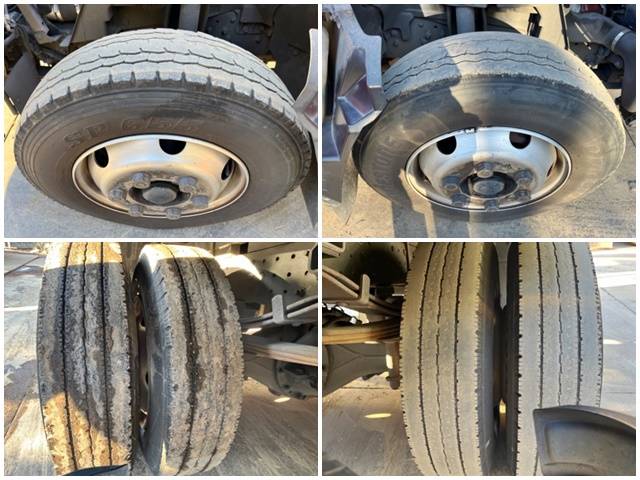 三菱ふそうキャンターセルフクレーン4段小型（2t・3t）[写真23]