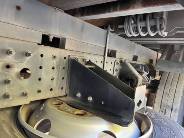 三菱ふそうキャンターセルフクレーン4段小型（2t・3t）[写真29]