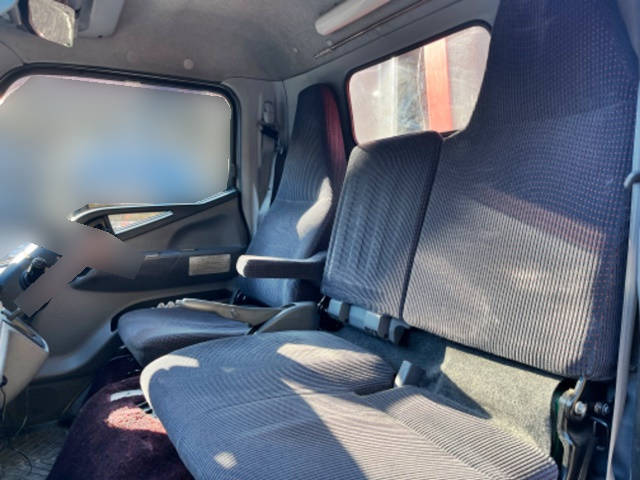 三菱ふそうキャンターセルフクレーン4段小型（2t・3t）[写真34]