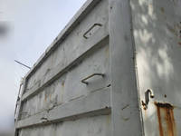 三菱ふそうキャンターコンテナ専用車小型（2t・3t）[写真11]