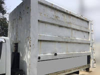 三菱ふそうキャンターコンテナ専用車小型（2t・3t）[写真13]